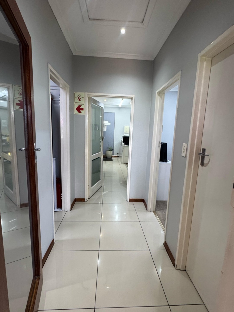  Bedroom Property for Sale in Hillcrest Heights Western Cape